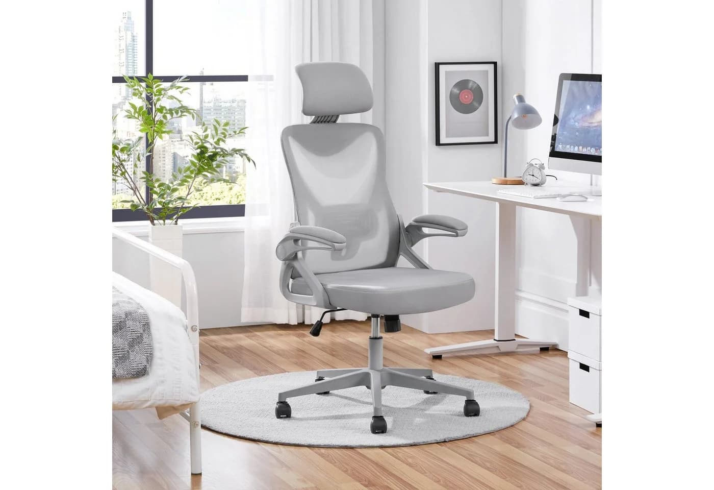 Yaheetech Ergonomischer Bürostuhl mit Klapparmlehnen & Kopfstütze