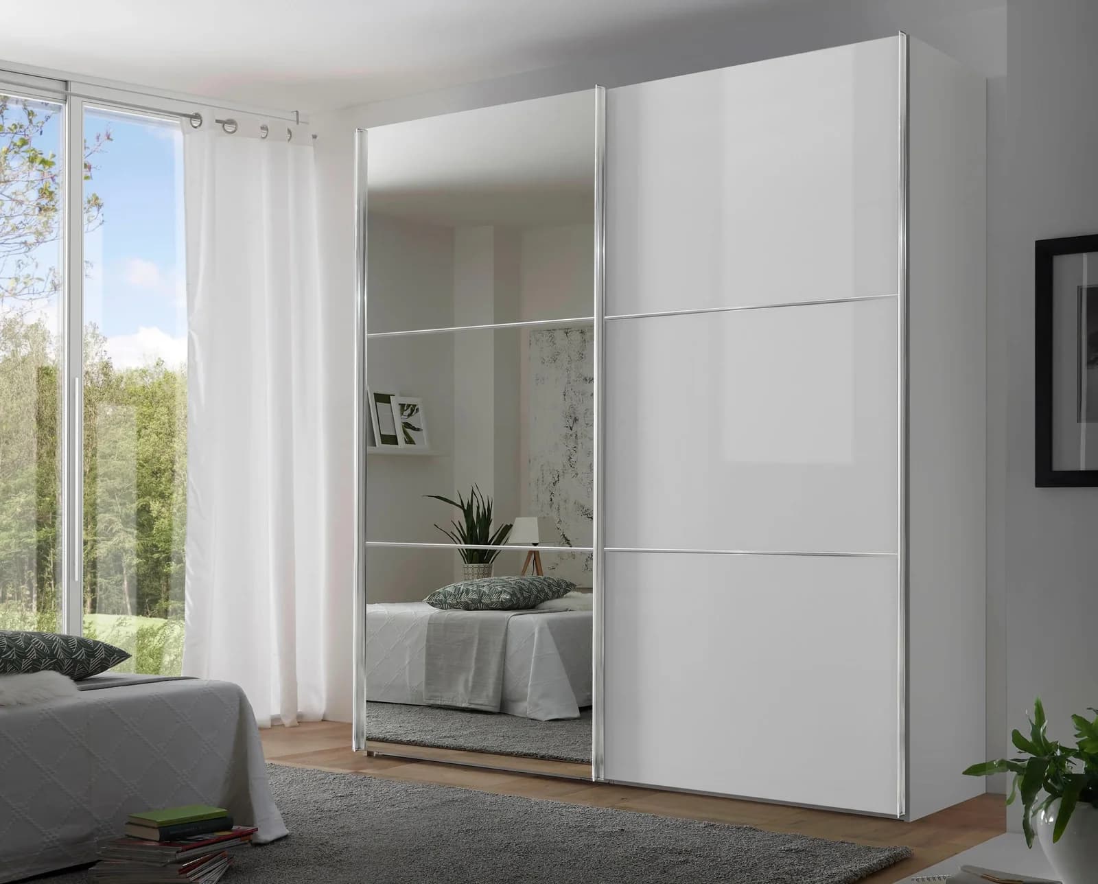 STAUD Schwebetürenschrank Includo Glas Alpinweißglas