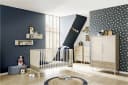 Kinderkleiderschrank aus Holz und Spanplatte Bild 5