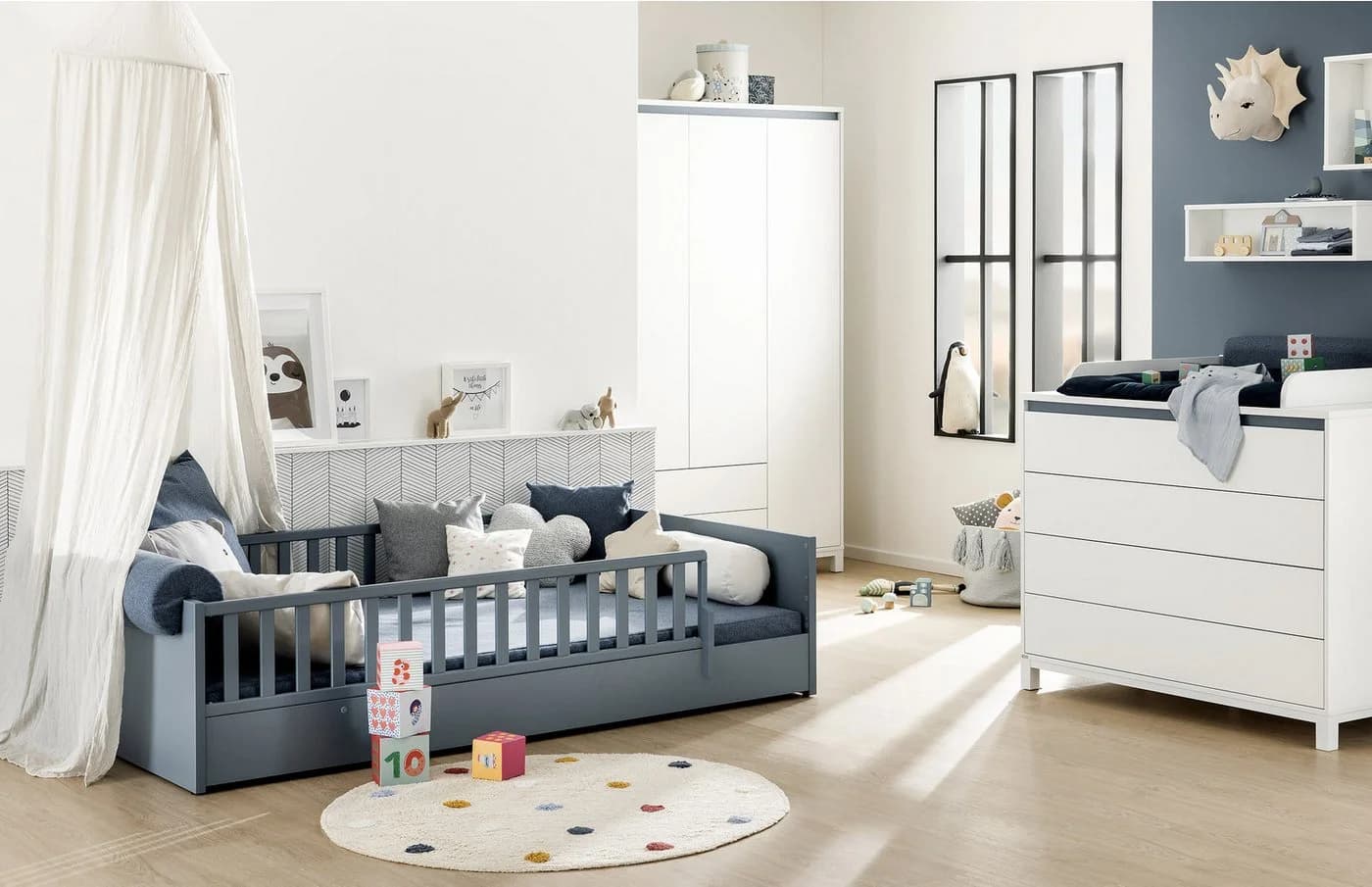 PAIDI Kinderbett Little Flo Mattblau Umbaubar Bodenbett - Bild 3