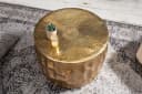 riess-ambiente Couchtisch ORGANIC ORIENT Ø55cm Gold Hammerschlag 3D-Design Bild 3