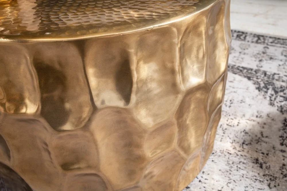 riess-ambiente Couchtisch ORGANIC ORIENT Ø55cm Gold Hammerschlag 3D-Design - Bild 5