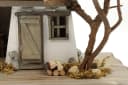 ELLUG Krippenstall Holz mit Licht 38x18x21cm Bild 1