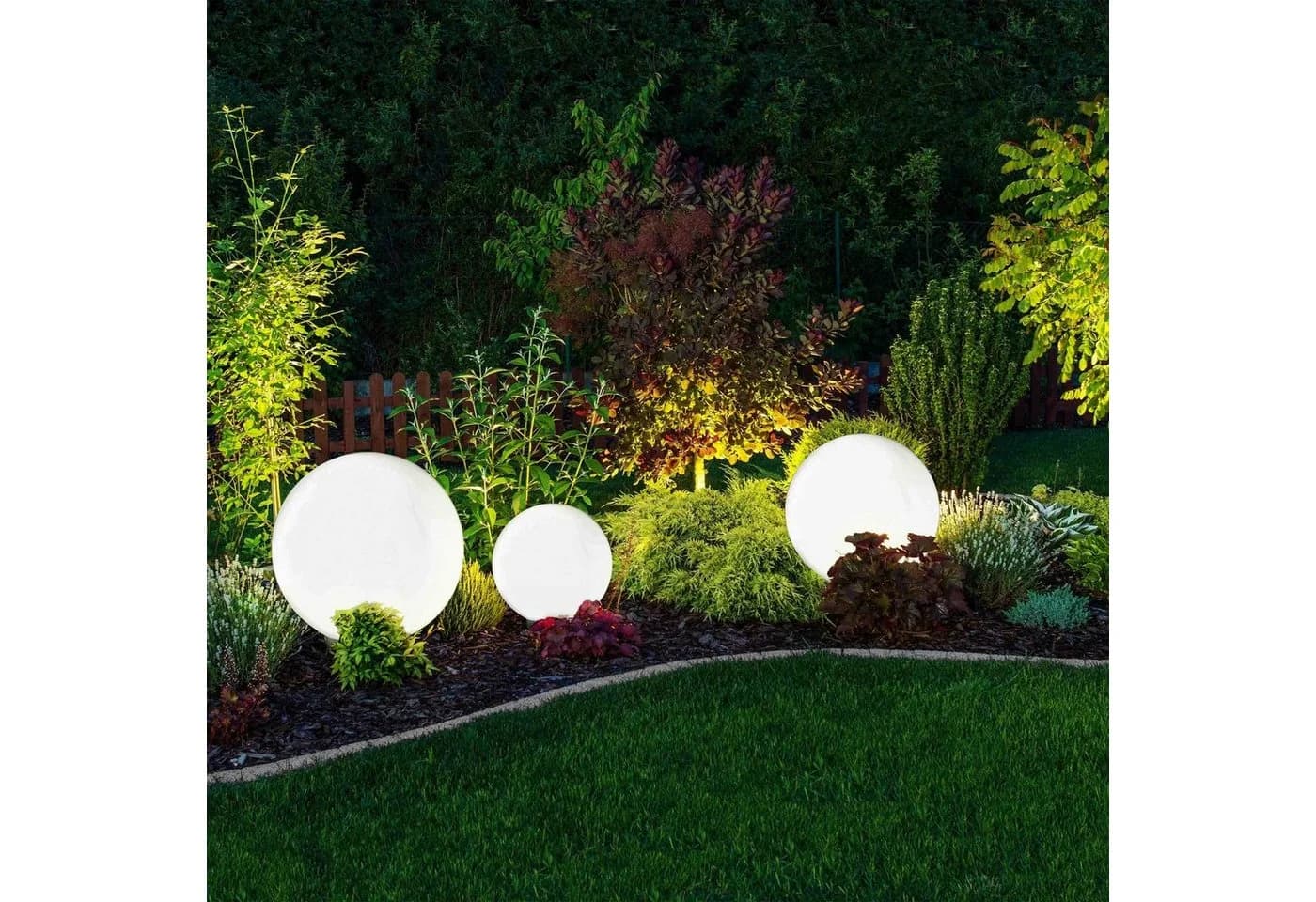 SellTec KIRA SET Kugelleuchte Gartenstrahler weiß E27 IP44 - Bild 3
