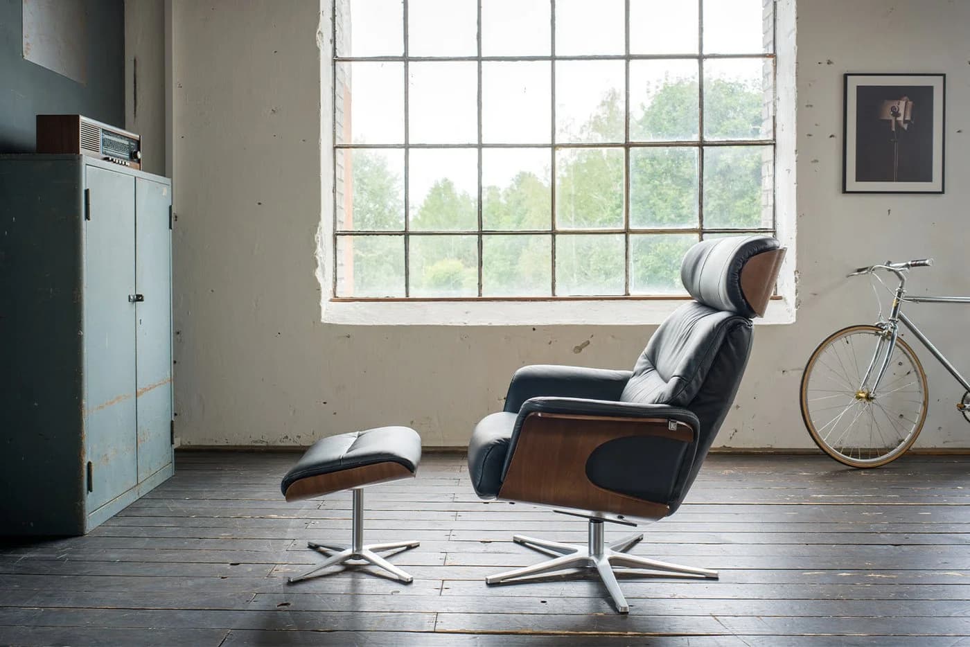 KAWOLA Relaxsessel TOSAR Leder Schwarz mit Hocker und Drehfunktion - Bild 5