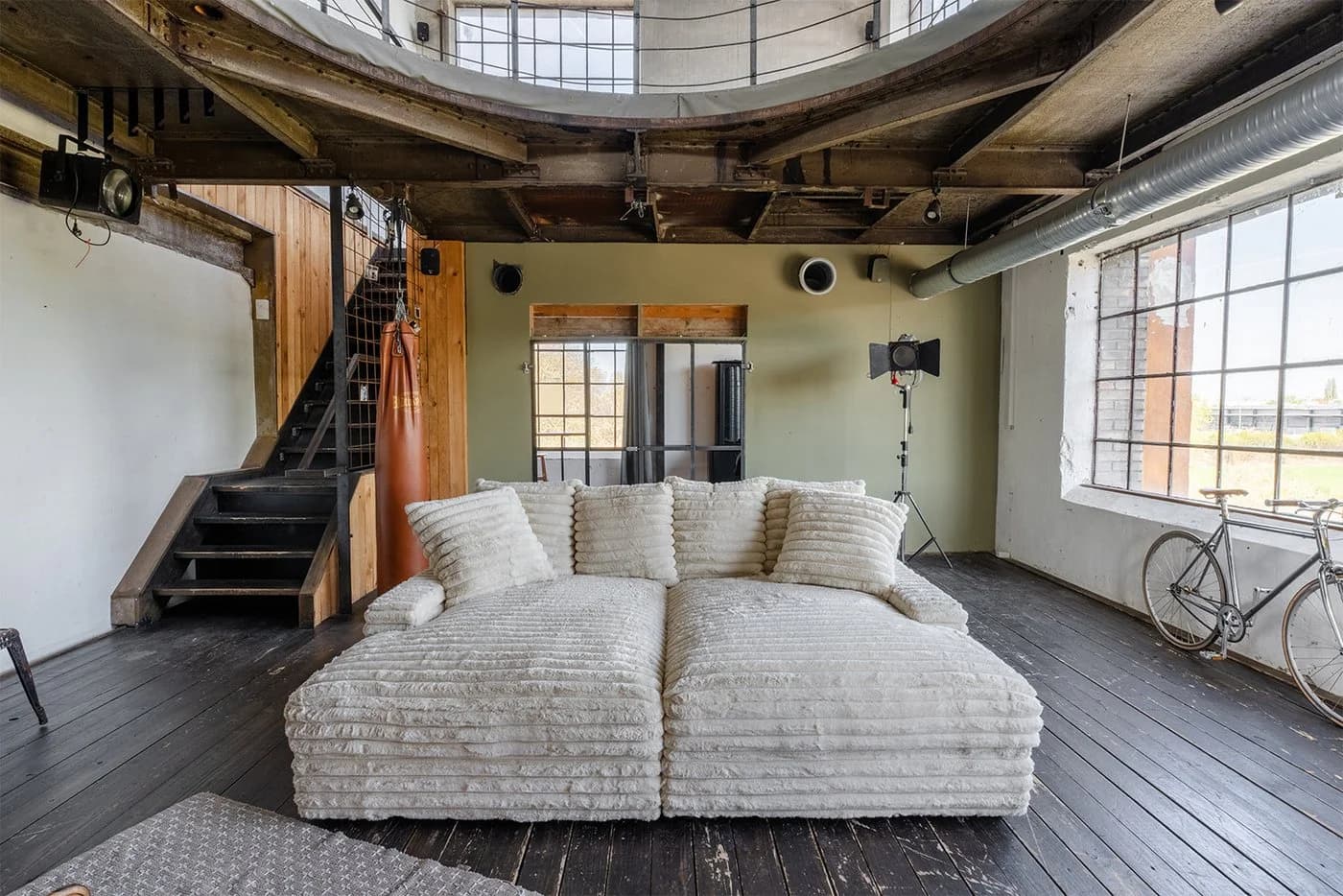 KAWOLA Big-Sofa CADY Cordsofa cremeweiß mit 6 Kissen - Bild 3