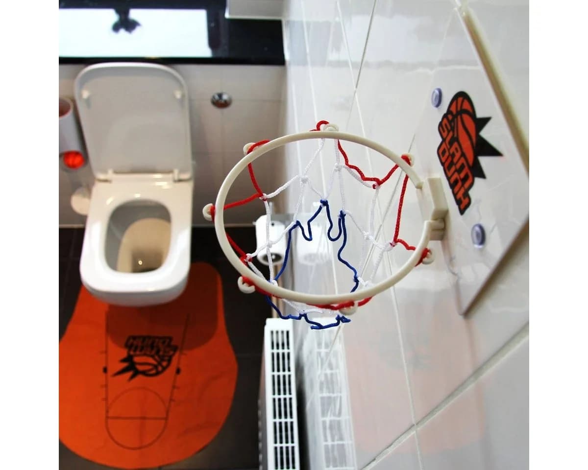 Goods+Gadgets Mini WC Basketball Set – Badezimmer Basketballkorb mit Saugnäpfen - Bild 1