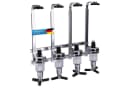Goods+Gadgets Wandmontierter Flaschenhalter mit 4cl-Spirituosenspender Schwarz Bild 3