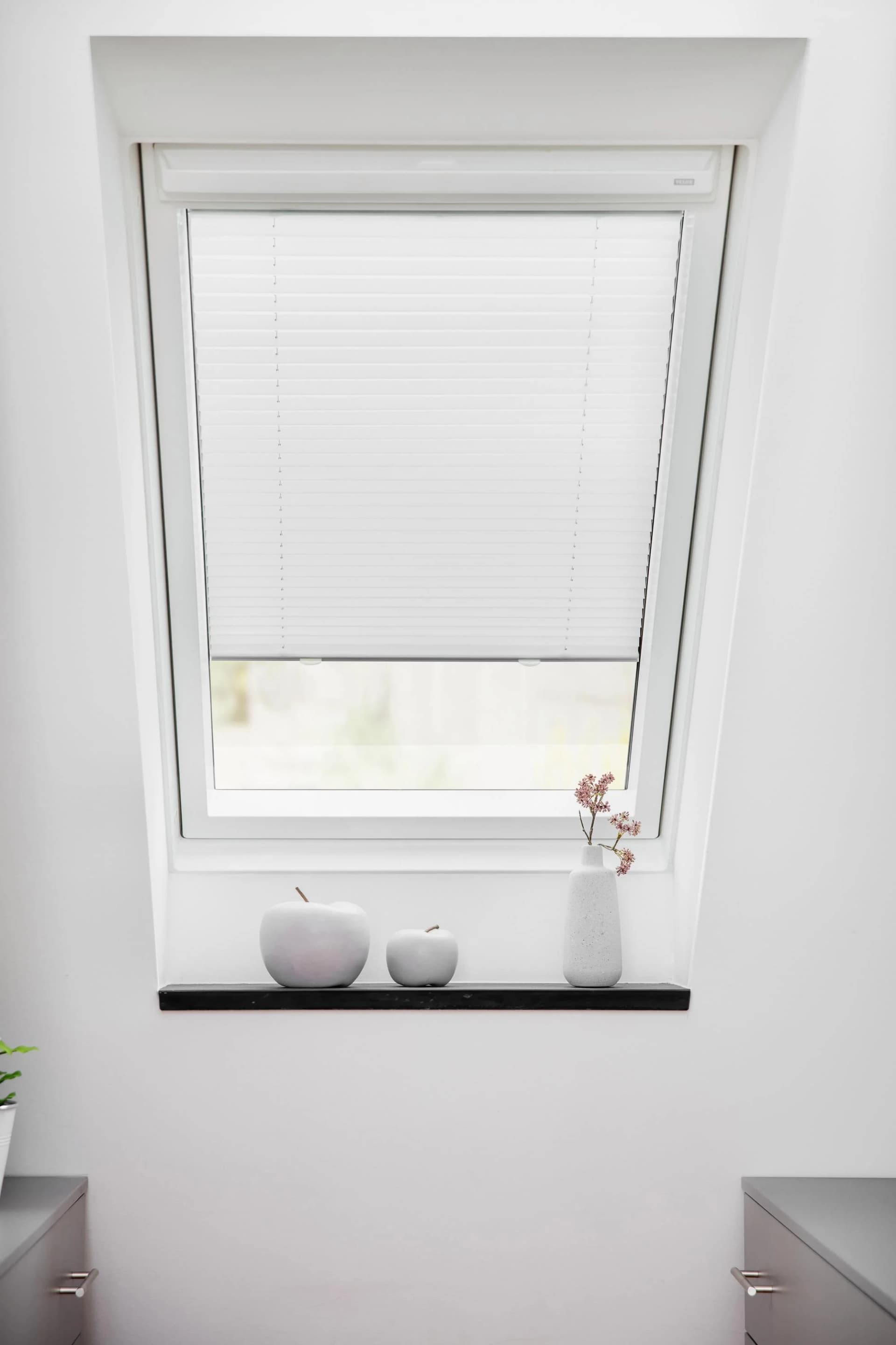 LICHTBLICK Dachfensterplissee Haftfix weiß 59x122 cm