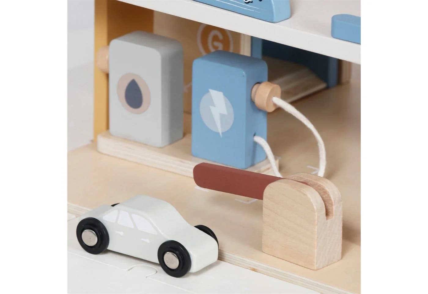 TikTakToo Spiel-Parkgarage Holz Parkhaus mit Autos, Helikopter & Aufzug - Bild 5
