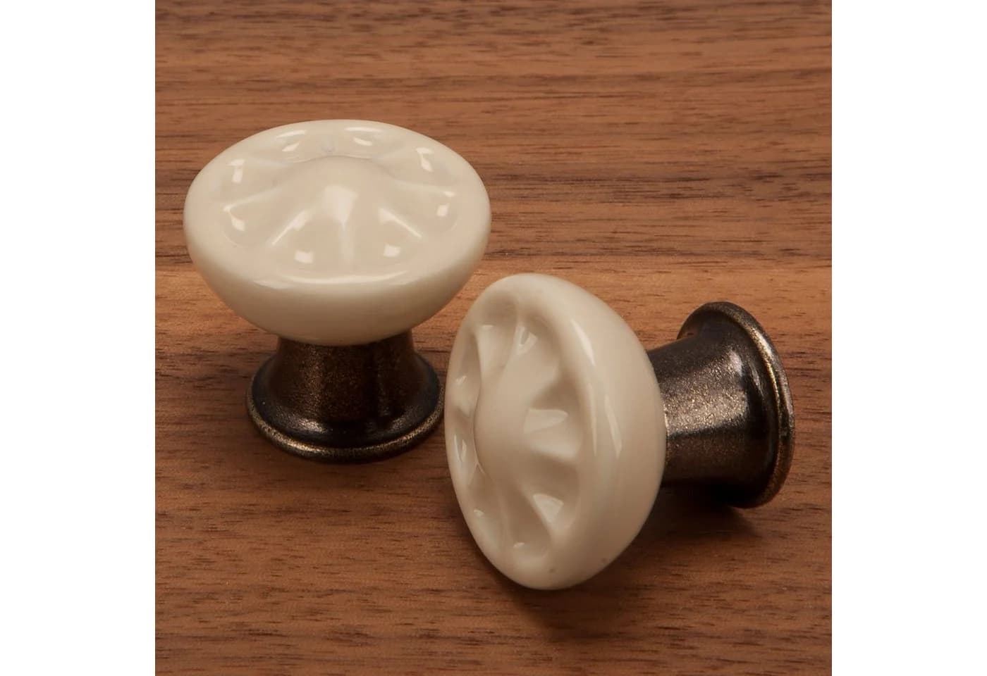 SO-TECH® Möbelknopf META Bronzeoptik / creme Ø 33 mm - Bild 3