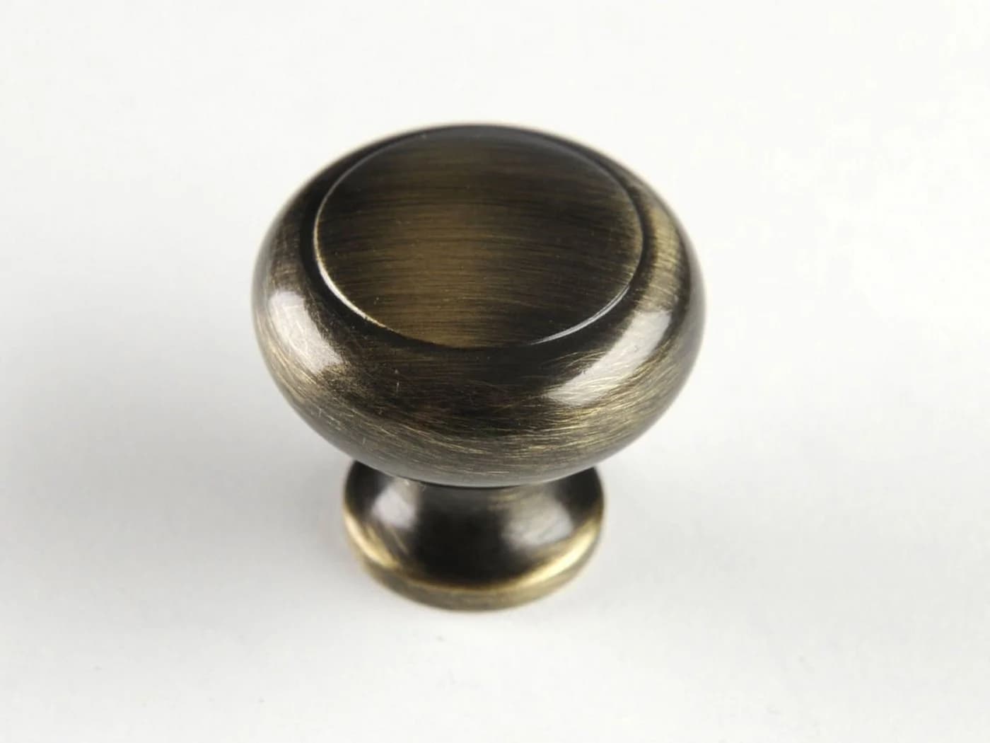 SO-TECH® Möbelknopf K-03 Ø 32 mm Messing brüniert mit Schraube