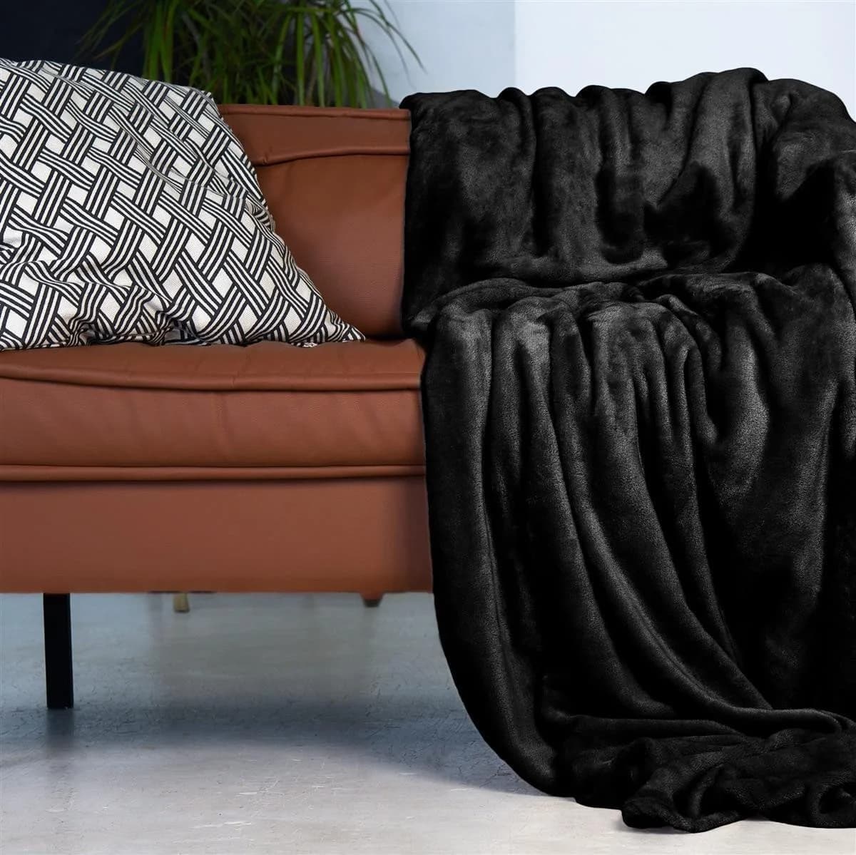 Gräfenstayn Wohndecke Kuscheldecke Schwarz Super Weich & Flauschig - Bild 5