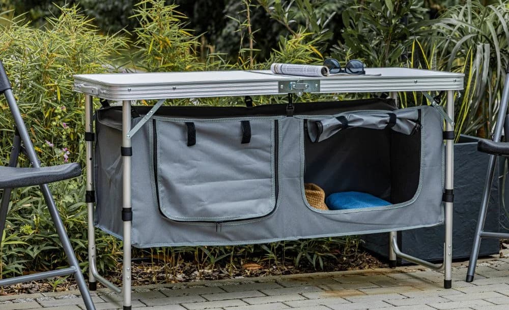 ONDIS24 Campingschrank mit 2 Fächern Aluminiumrahmen