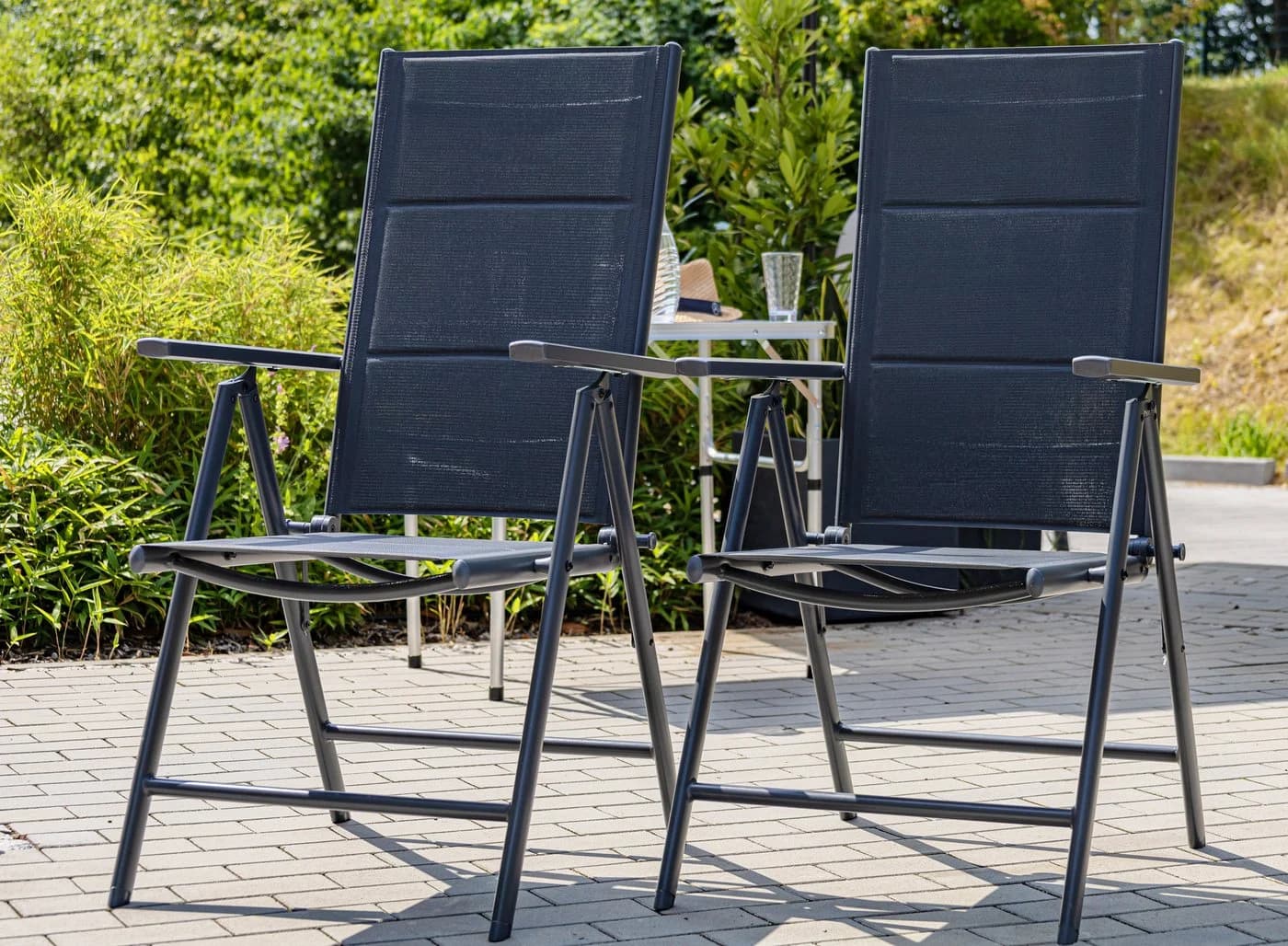ONDIS24 Gartenstuhl Vinoro Deluxe Aluminium Klappsessel 2er Set Schwarz/Silber