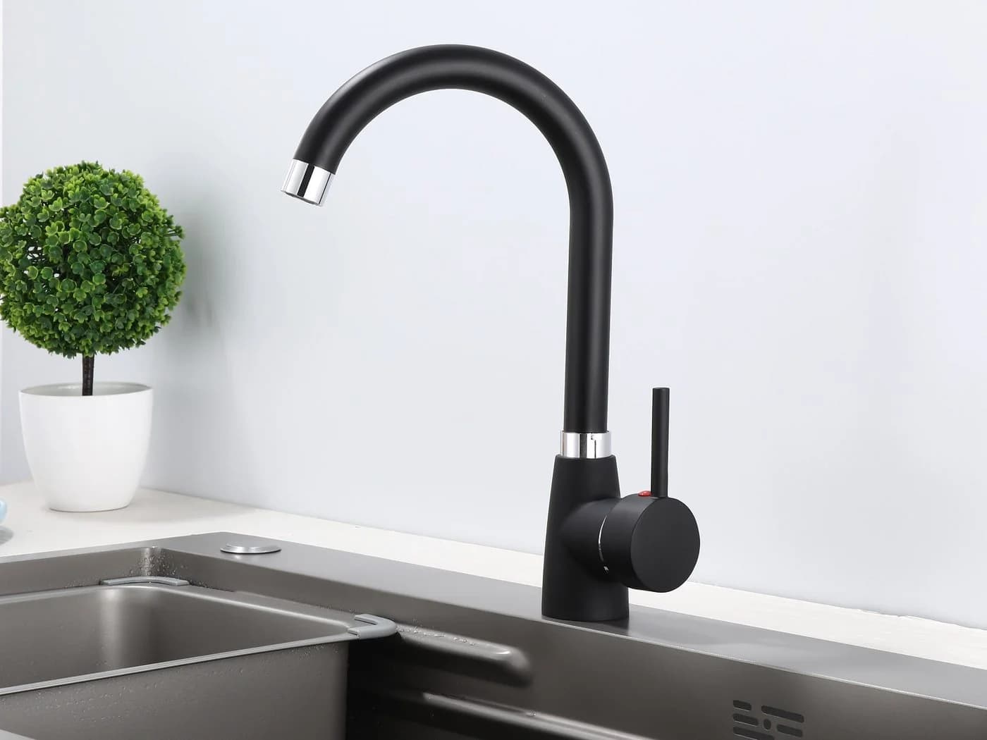 Homeline Küchenarmatur 360° Wasserhahn Küche Mischbatterie Spültisch Schwarz - Bild 4