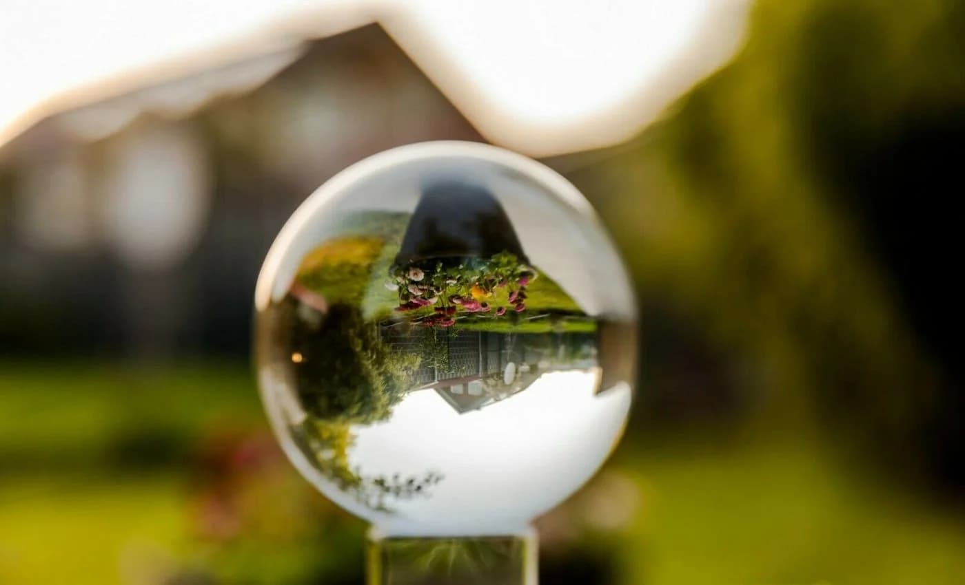 Yudu Kristallkugel Wahrsager Glaskugel mit Ständer transparent