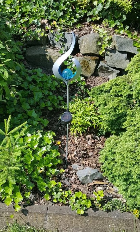 Luna24 Solar-Gartenleuchte Blue Wave Metallkunst LED