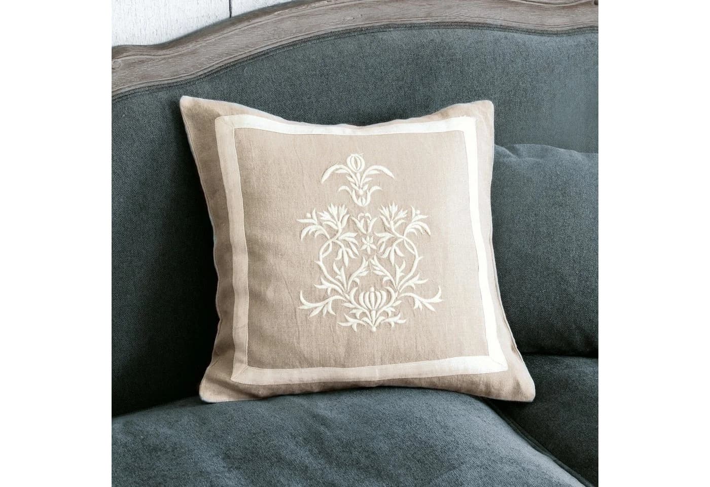 Mirabeau Kissenhülle Beige/Creme mit Gesticktem Ornament - Bild 3