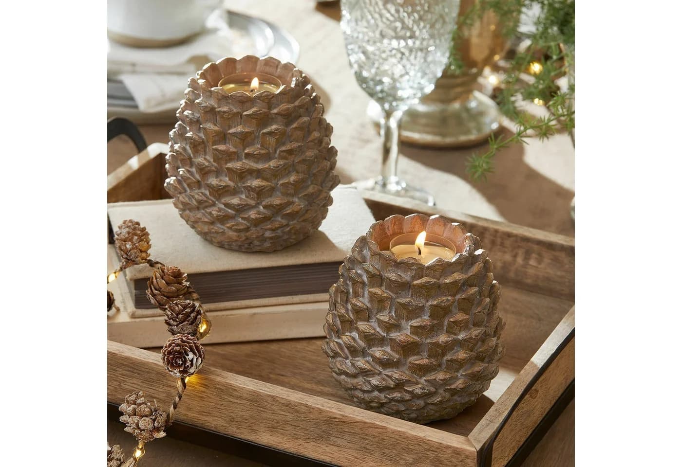 Mirabeau Windlicht 2er Set Tannenzapfen braun Polyresin