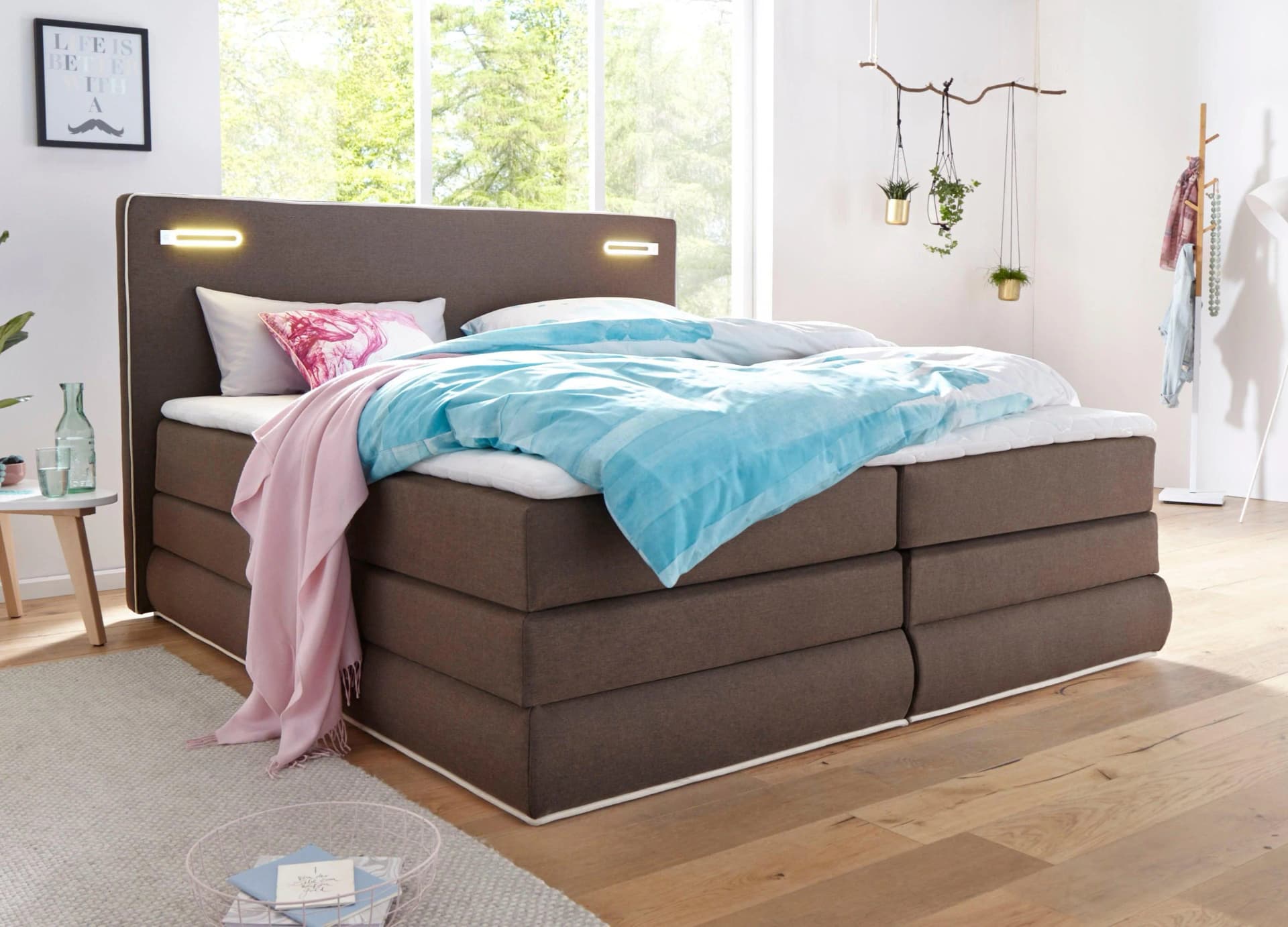 Collection AB Boxspringbett Ninoni mit LED-Beleuchtung und Bettkasten