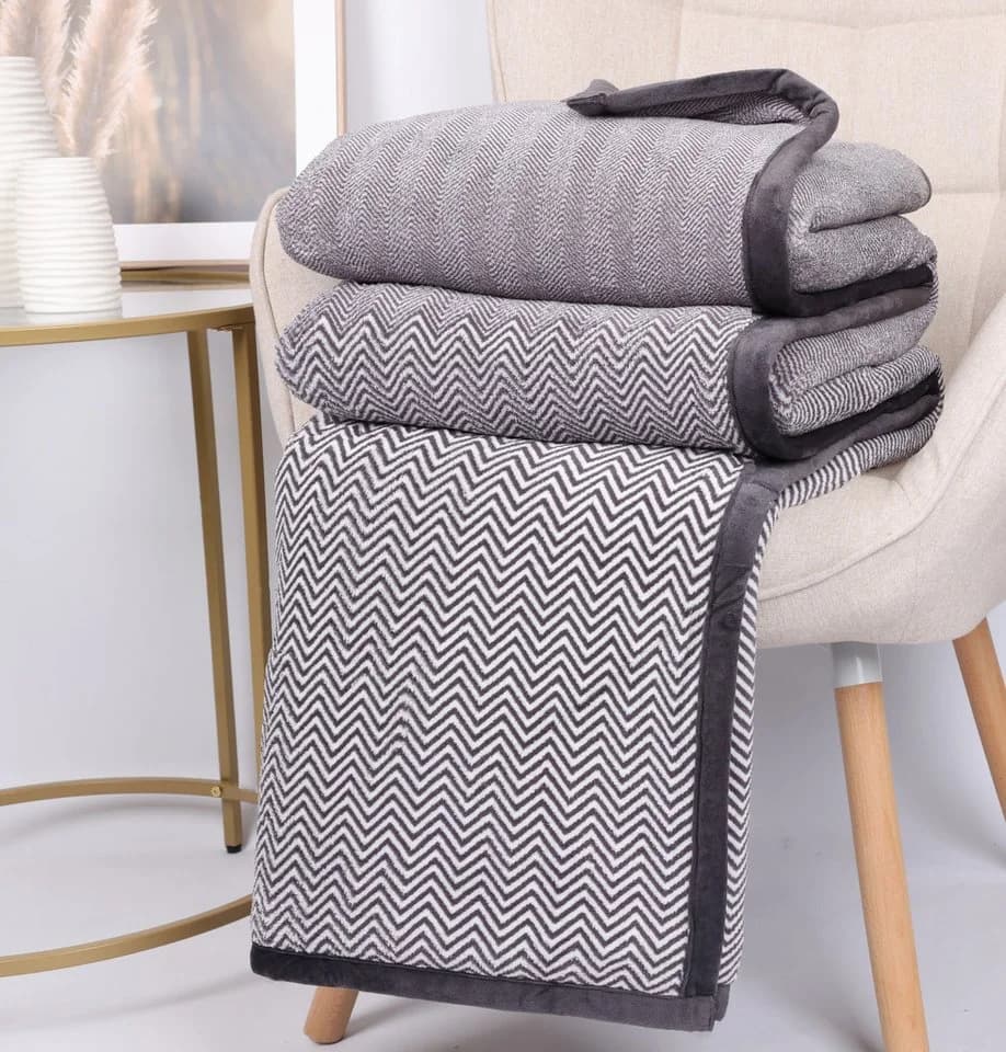 Betz XXL Kuscheldecke MONTE CARLO 150x200 cm - Bild 2