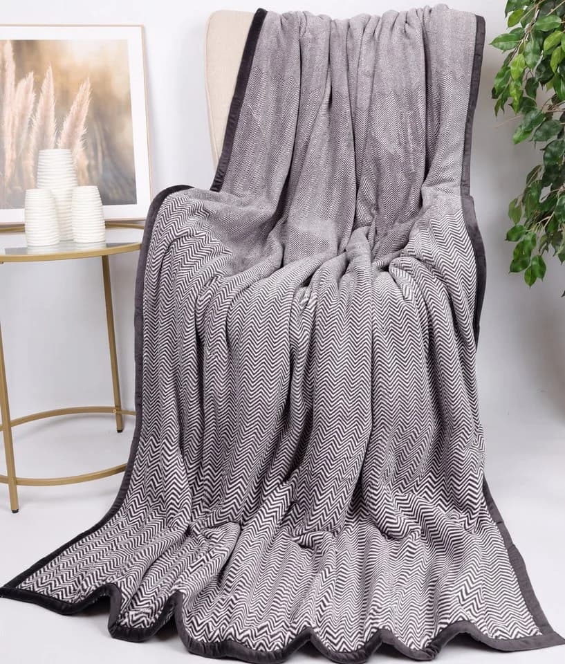 Betz XXL Kuscheldecke MONTE CARLO 150x200 cm - Bild 3