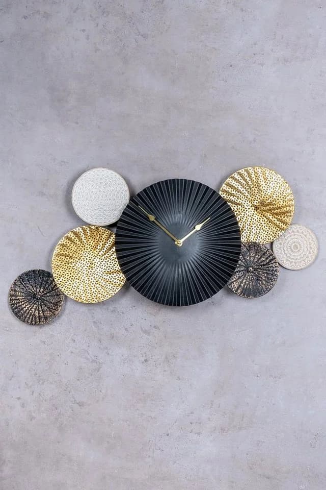 Levandeo® Wanduhr 64x32cm Metall Schwarz Gold Wandbild Wanddeko Uhr Metallbild