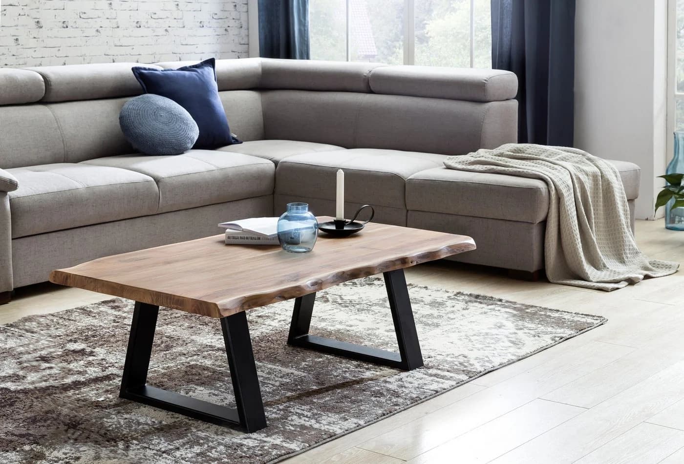 FINEBUY Couchtisch Akazie Massiv mit Baumkante Modern - Bild 2