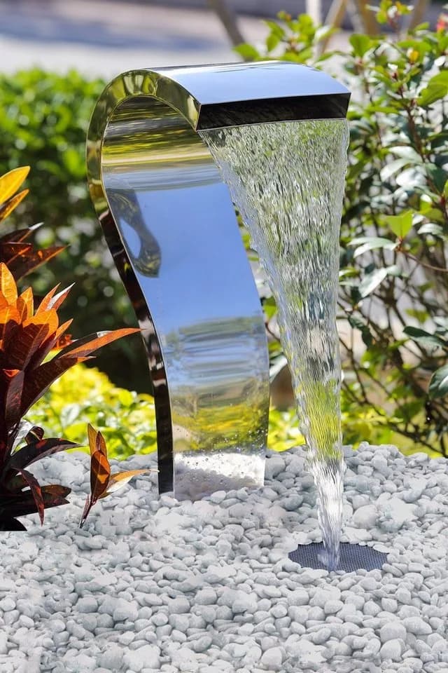 Köhko Gartenbrunnen SCHWAN Edelstahl mit LED-Beleuchtung - Bild 2