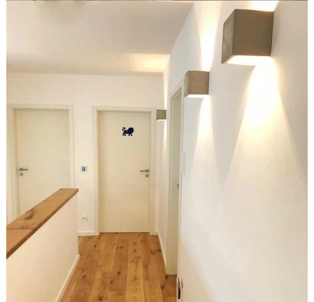 s.luce Wandleuchte Plinth Beton Grau Modern