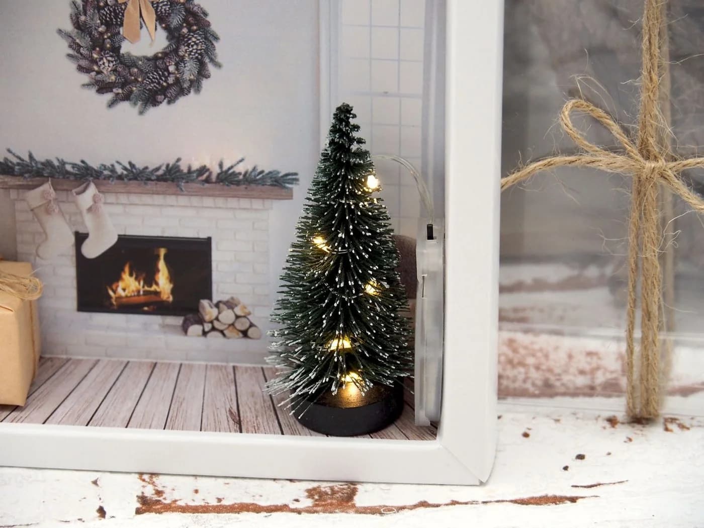 ZauberDeko Geschenkbox Geldgeschenk Weihnachten Kamin LED Lichterkette Weiß - Bild 5