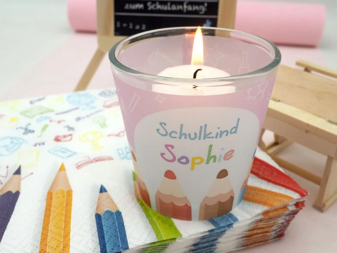 ZauberDeko Windlicht mit Buntstifte-Motiv personalisierbar