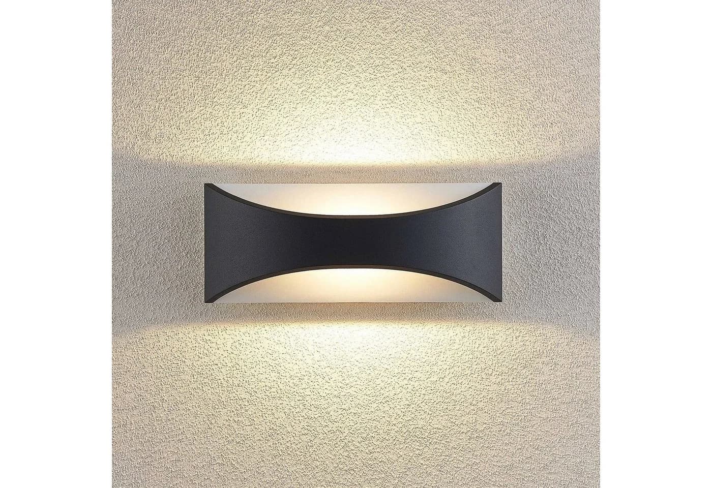 Lindby Außen-Wandleuchte Mathea Schwarz 1 x 9 W LED warmweiß - Bild 5