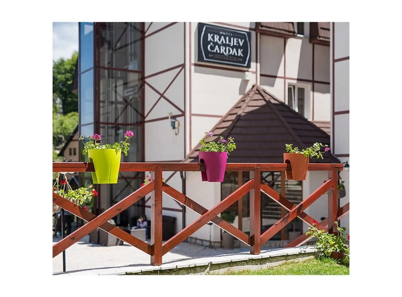 Engelland Blumentopf Geländertopf mit Wasserauffangschalen