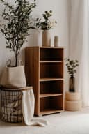 Finori Regal Artisan Oak mit silbernen Füßen Bild 1