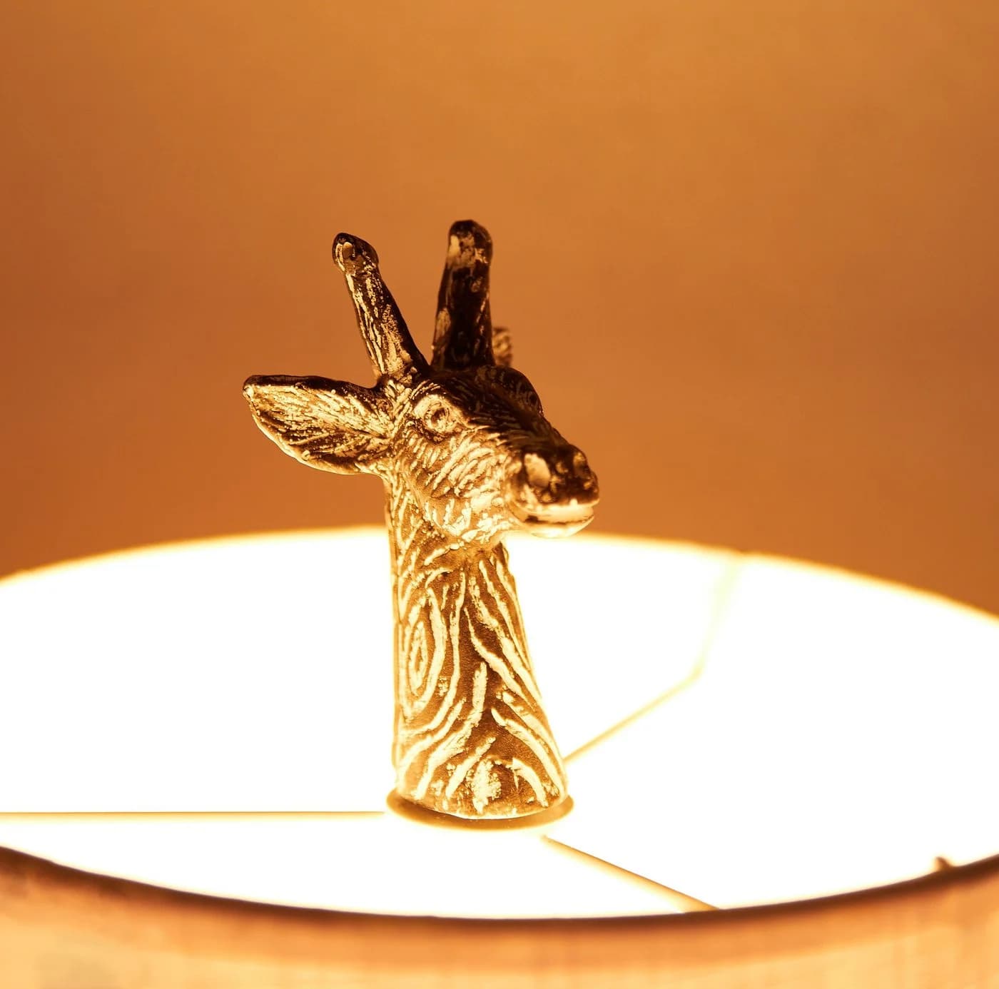 BRUBAKER Nachttischlampe Giraffe Afrika Keramikfuß Stoffschirm - Bild 4