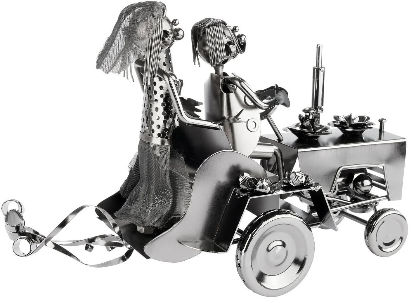 BRUBAKER Hochzeitspaar auf Traktor Metall Skulptur Dekofigur Hochzeit - Bild 3