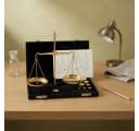 Antikas Goldwaage aus Messing mit Gewichten im Koffer Bild 2