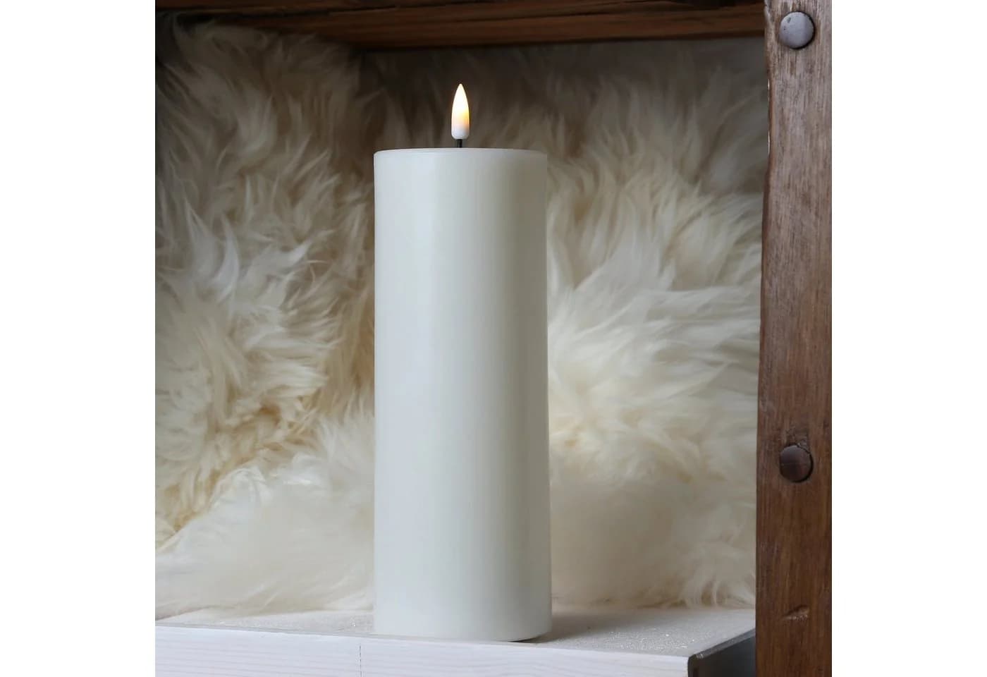 Deluxe Homeart LED-Kerze Mia Deluxe Echtwachs Wachsspiegel Flackernd Creme
