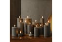 Deluxe Homeart LED-Kerze LED Teelichter MIA Flackernd mit Batterien 2er Set Grau Bild 4