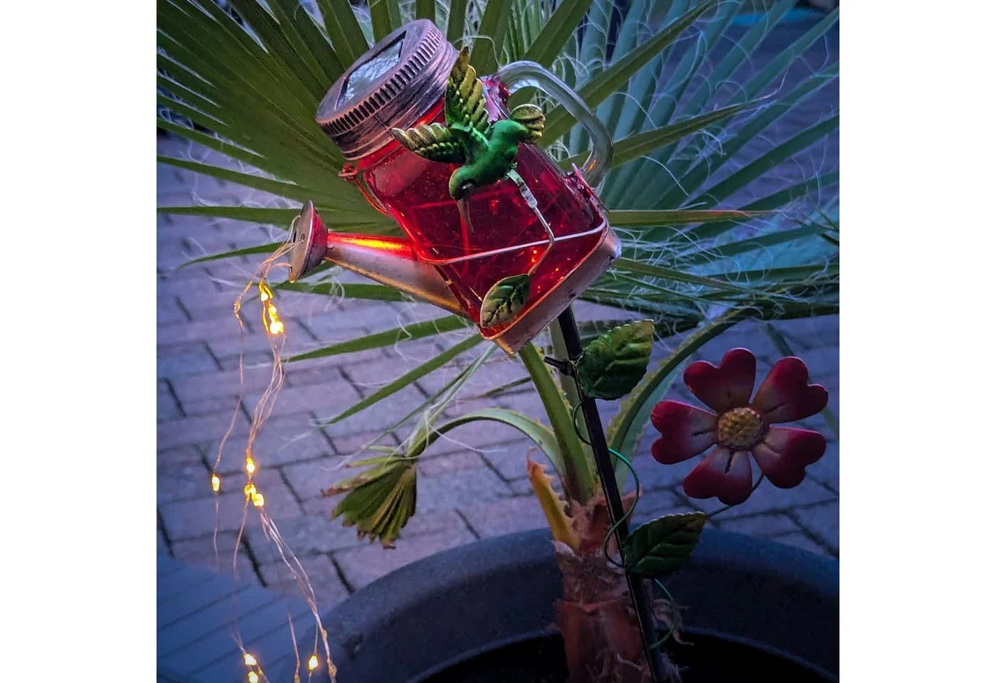 MARELIDA LED Solar Gießkanne mit Wasserfalleffekt und Kolibri-Motiv - Bild 2