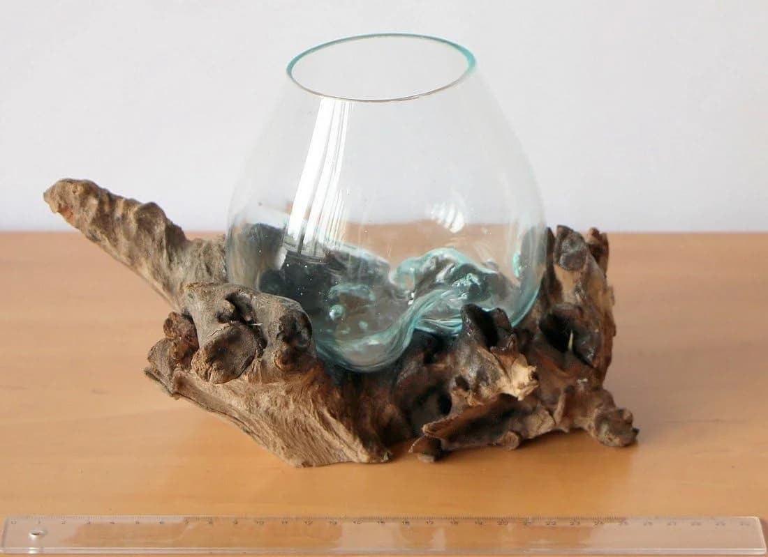Wogeka Dekovase Glas auf Wurzelholz Gamal