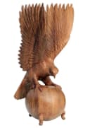 Wogeka Tierfigur Adler auf Kugel Holz-Figur Vogel Greifvogel Dekoration Bild 1