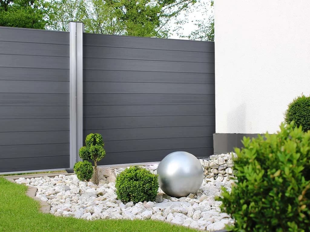 Belladoor WPC Sichtschutzzaun Bohlenset Grau blickdicht - Bild 4