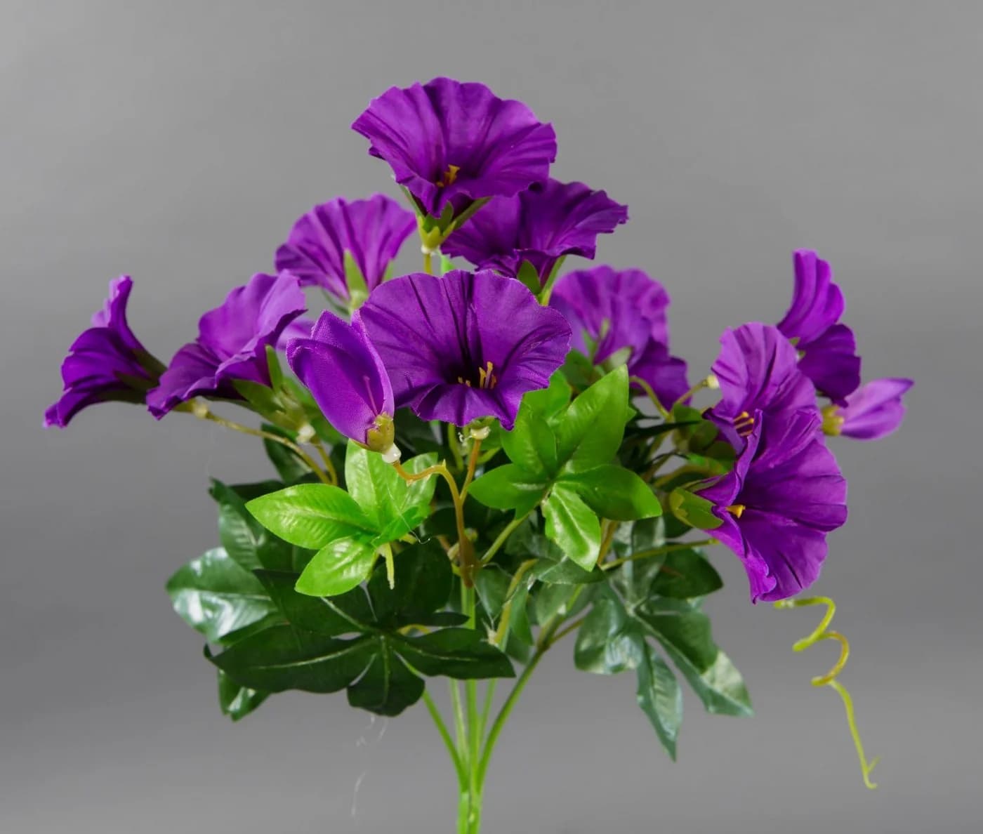 Seidenblumen Roß Kunstblume Petunienbusch Lila 28cm