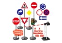 alldoro XXL Verkehrsset mit Ampel Schranke Schildern Pylonen Bild 2