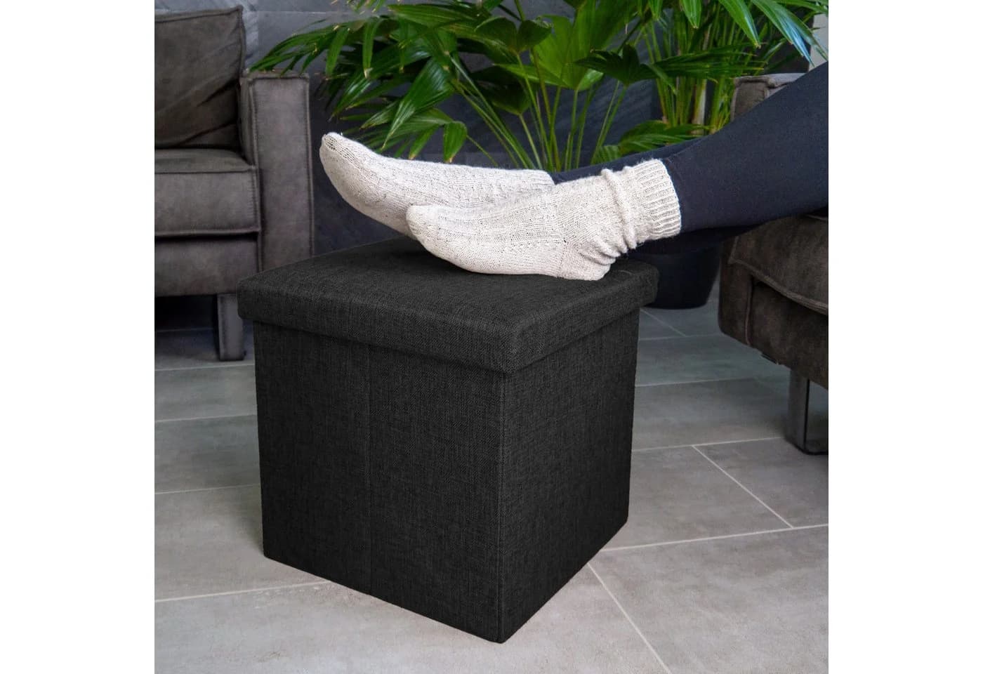 Intirilife Sitzwürfel mit Stauraum 38x38x38 cm Schwarz - Bild 4