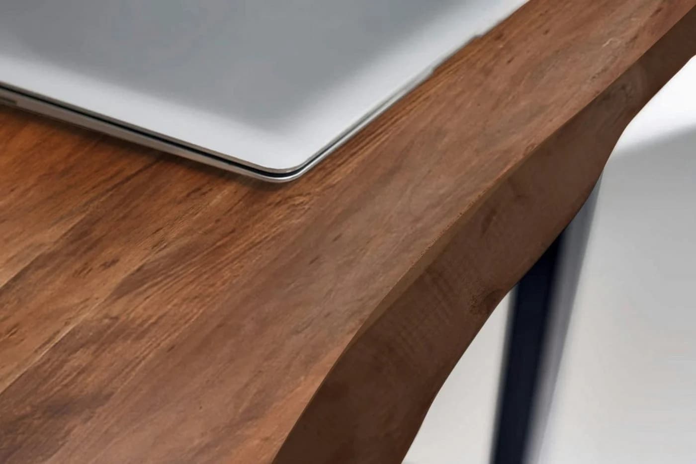 SAM® Baumkantentisch Neapel Massivholz Akazie Schwarz Industrial - Bild 5
