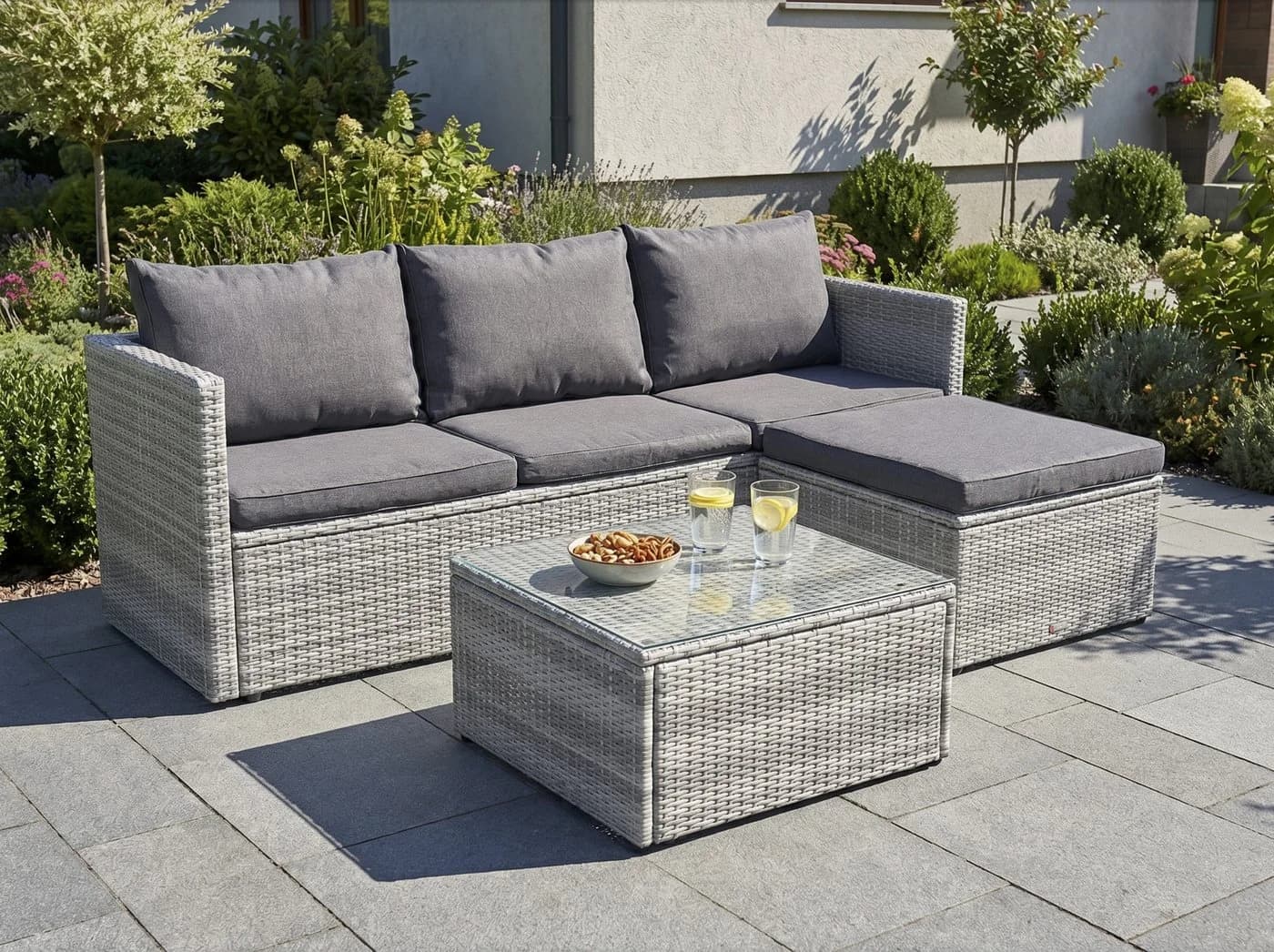 LC Garden Eckbankgruppe Loungino Gartenset mit Tisch Grau/Weiß - Bild 3